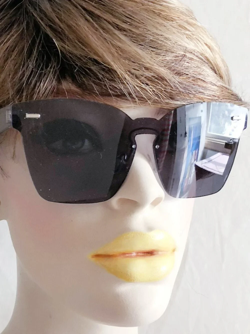 Black Frameless Square Shield Sunglasses